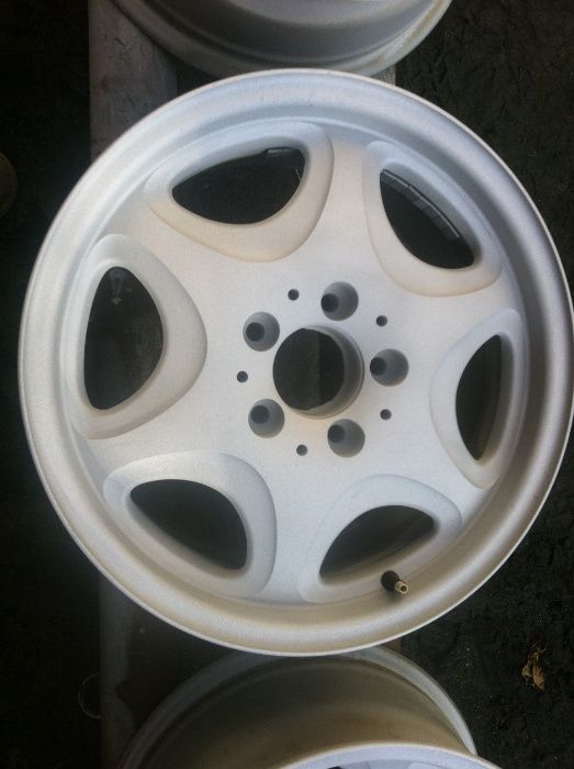 Бластиране пясъкоструене и боядисване метални, алуминиеви и др. издели