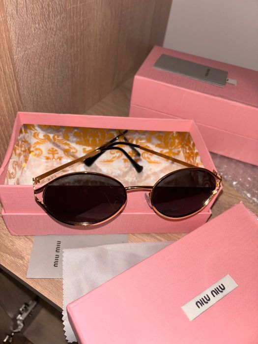Ochelari de soare Miu miu