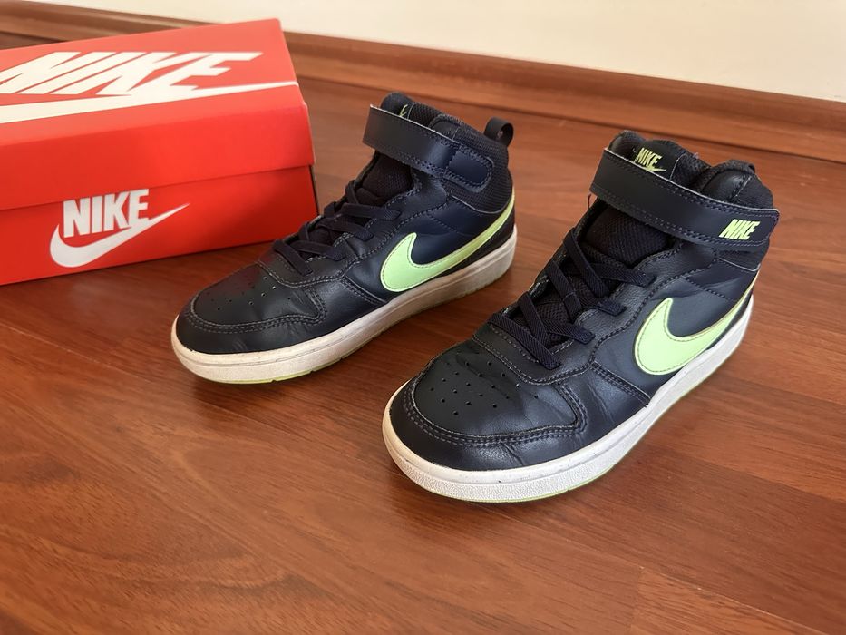 Кожени кецове Nike