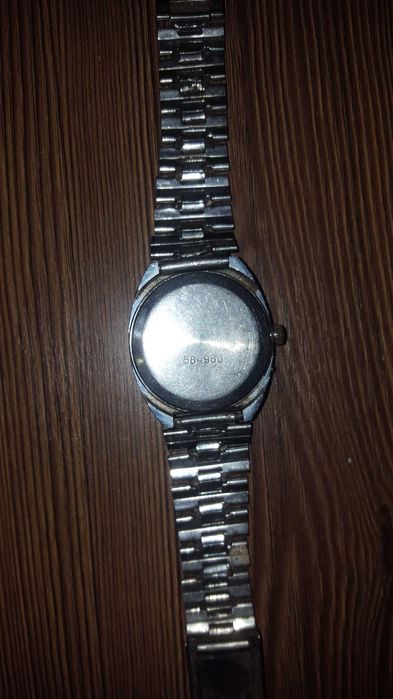 часы ссср Вомьок