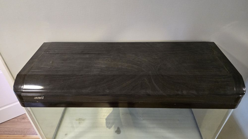 Прдам Аквариум Jebo 240л.