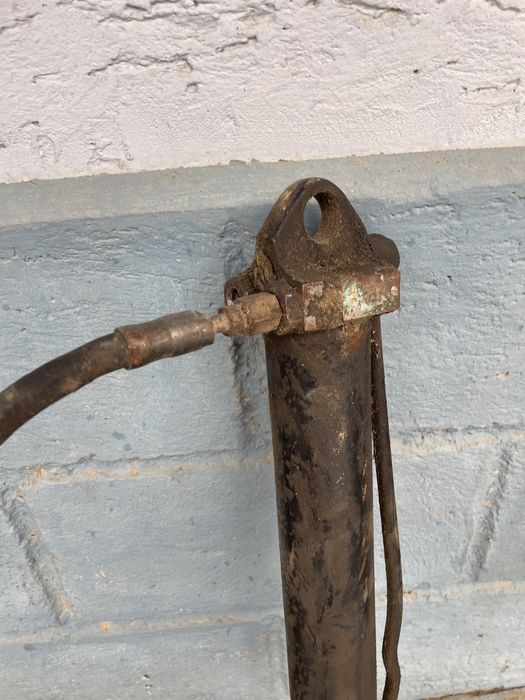 Гидравлический пресс КАМАЗ МАЗ