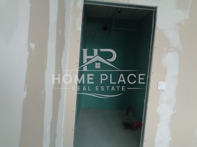 Продава се Тристаен апартамент в Варна, Трошево - 115 кв.м за 1057 €/кв.м - Снимка #9