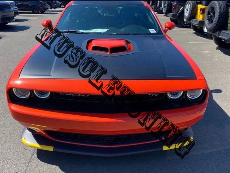 Капак за Dodge challenger Shaker