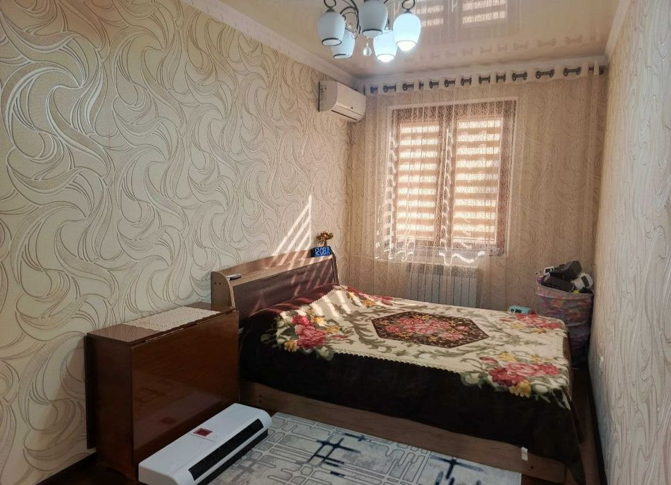 Квартира продаётся Чиланзар 21 квартал 2в3/4/4 балкон 1,5*6 ор хокимия