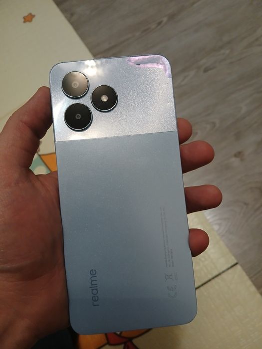 Продам телефон Redme