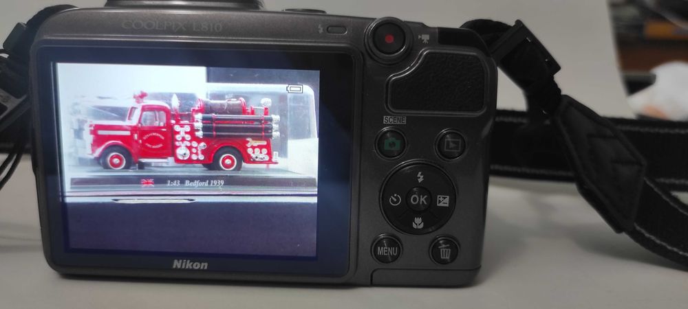 Nikon Coolpix L 810