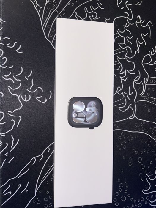 Apple watch series 11 42mm GPS baterie 100%