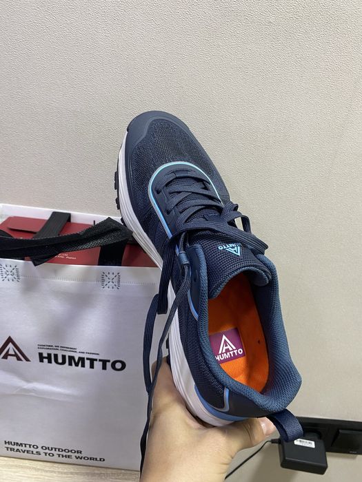 Кроссовки HUMTTO