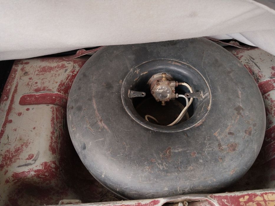 Сурочна сотилади радной 2000 $ берса осин