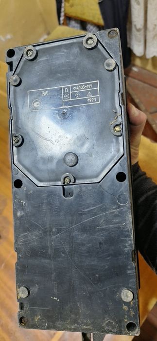 Продаётся Микрометр ручной 12-v