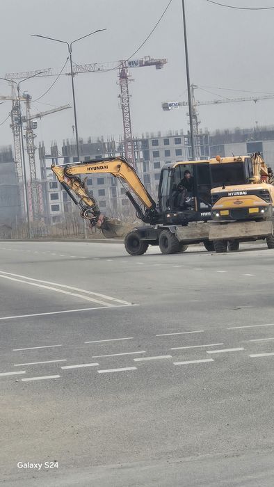 Экскаватор малятка