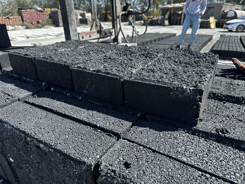 Цокольный рванный