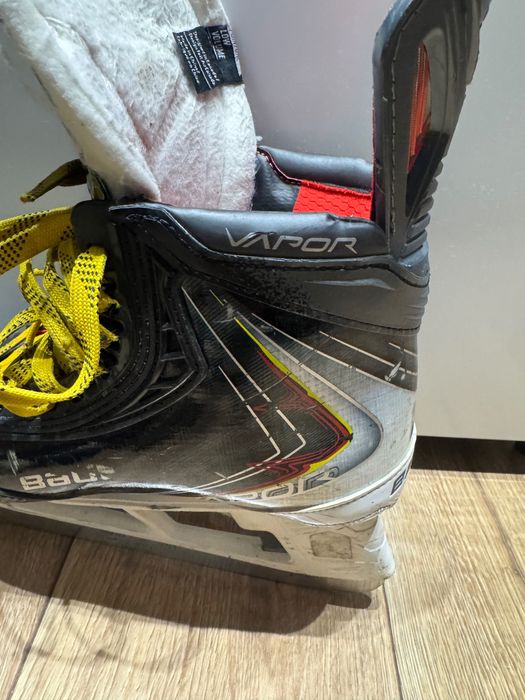 Коньки хоккейные BAUER  FLYPRO SR