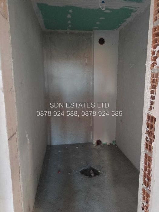 Продава се Двустаен апартамент в Казанлък - 60 кв.м за 1584 €/кв.м - Снимка #4