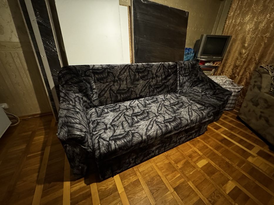 Отдам даром мебель!