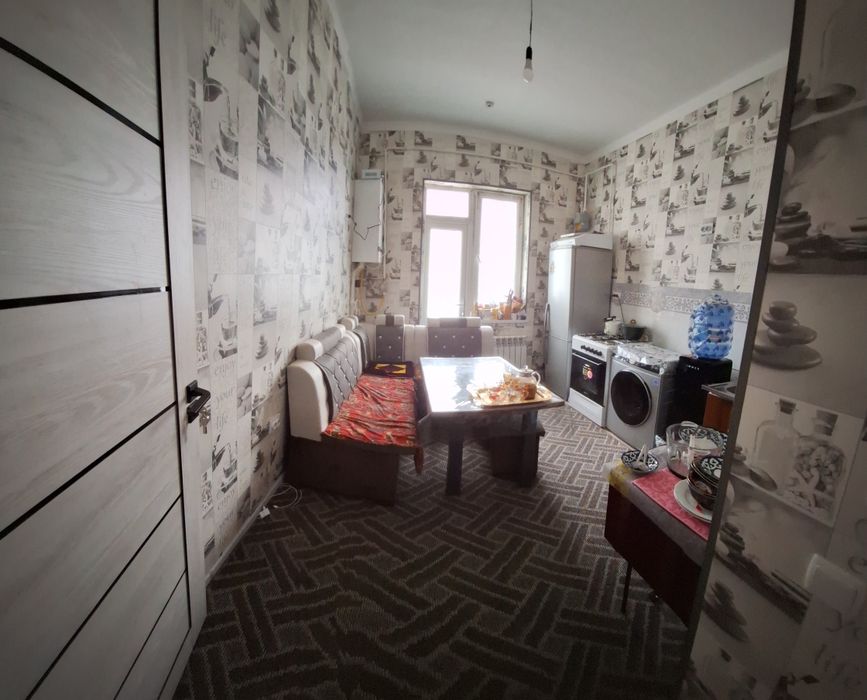 3 xonalik uy sotiladi