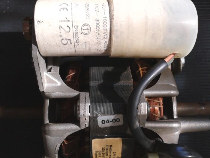 Ел. мотор за сушилня Горение