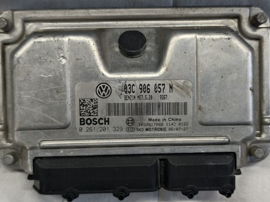 Компьютер двигателя Ауди Фольксваген