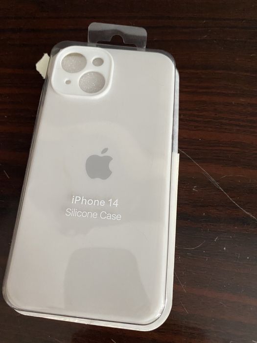 Чехол от 14 айфона