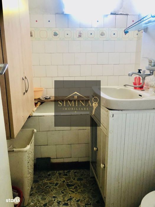 Apartament 2 Camere, De Vanzare, Str Godeanu, Dambu