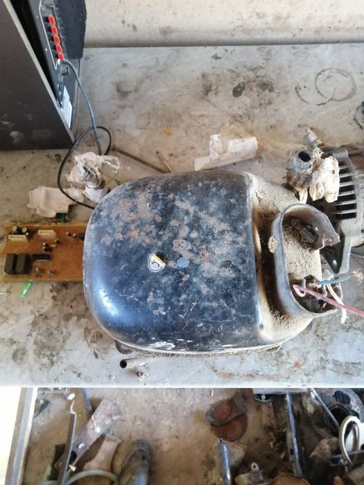 Vând motor tanc de răcire