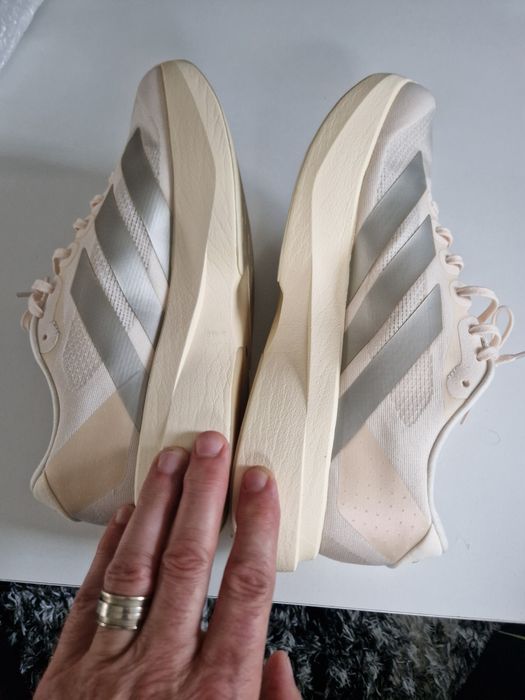 Vand Adidas ADIZERO, NR 44,Nou