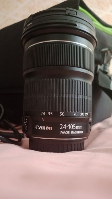 Зеркальная камера Canon EOS 200D