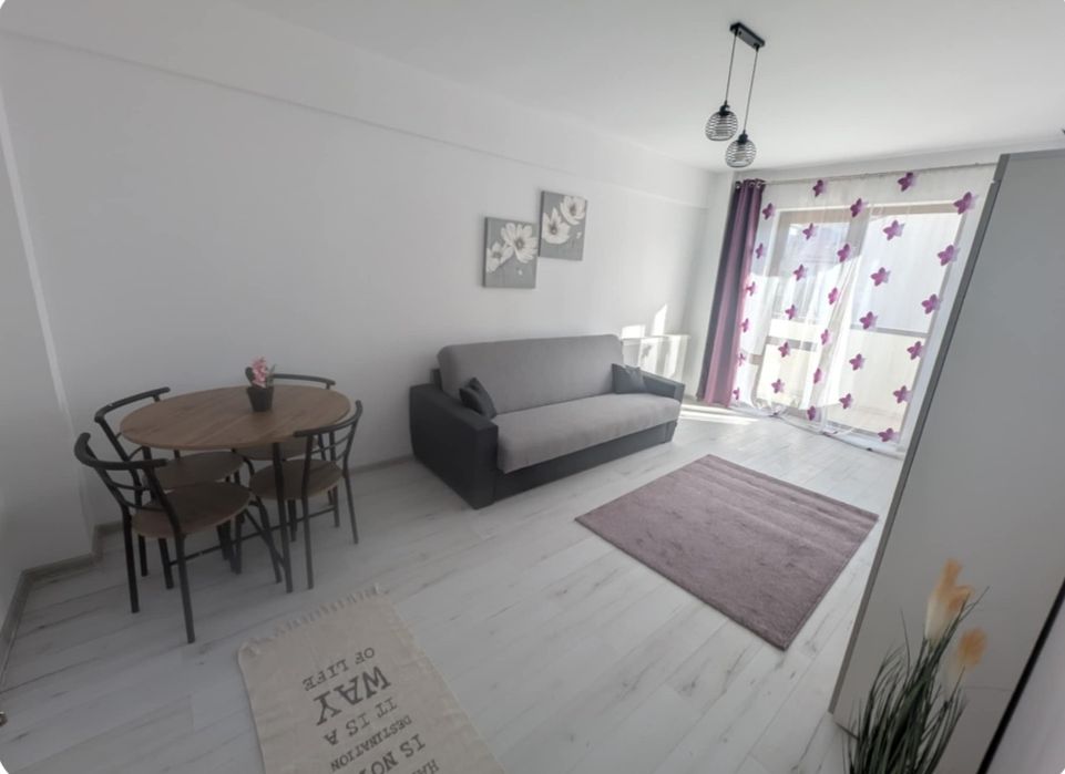 Inchiriere apartament 2 camere decomandat