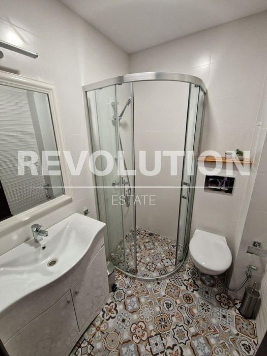 Дава се под наем Двустаен апартамент в Пловдив, Младежки Хълм - 65 кв.м за 548.25 € - Снимка #5