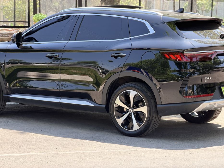 Byd Song plus Flagship запас ход 505км 2022й