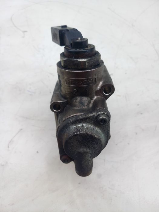 Бензинова помпа Ауди А6 3.2FSI