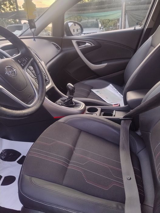 OPEL Astra 2012 — imagine 4