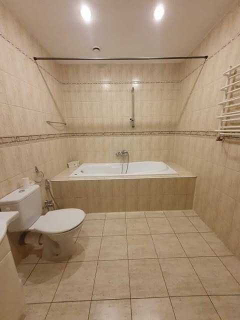 Продава се Двустаен апартамент в София, Център - 55 кв.м за 3273 €/кв.м - Снимка #3