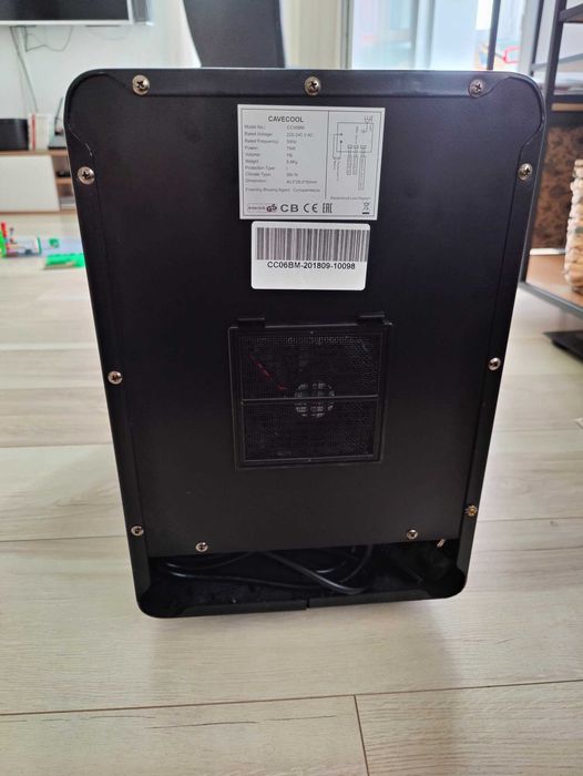 Răcitor Frigider Vin 6 sticle CaveCool CC06BM