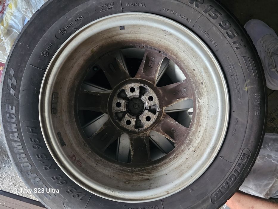 Donez anvelope Tigar 195/65/R15 - Vând set jante aliaj 15" 5x112 Seat VW Skoda Audi