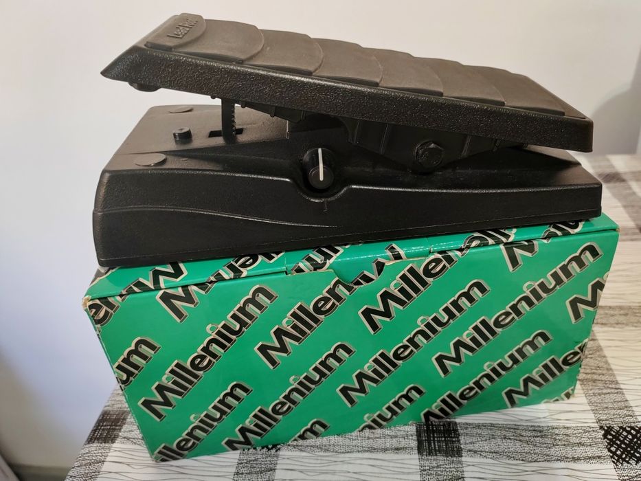 Vand Pedală de volum LFV2