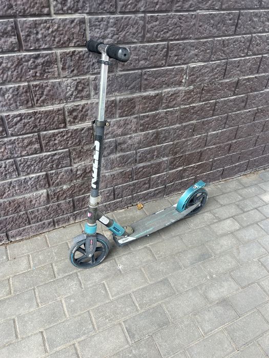 Самокат roces 200mm колеса