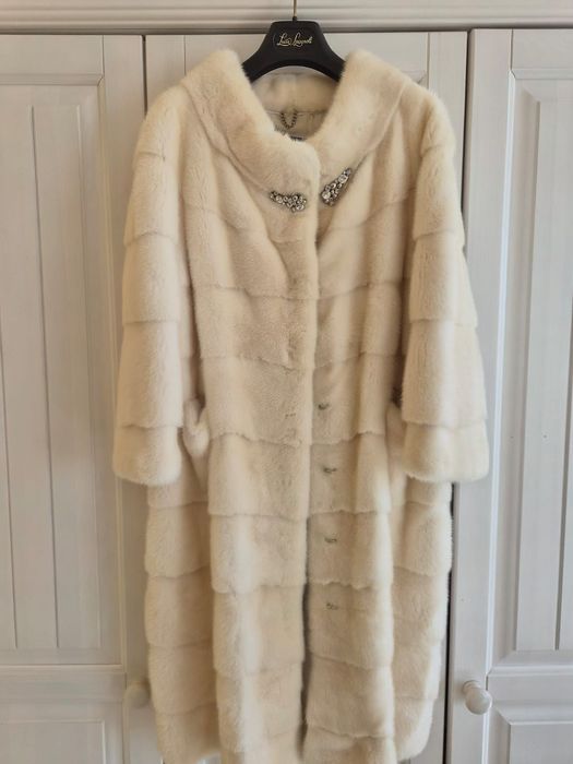 Продам шубки греческие