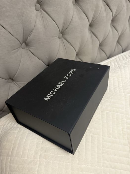 Коробка michael kors брендовая