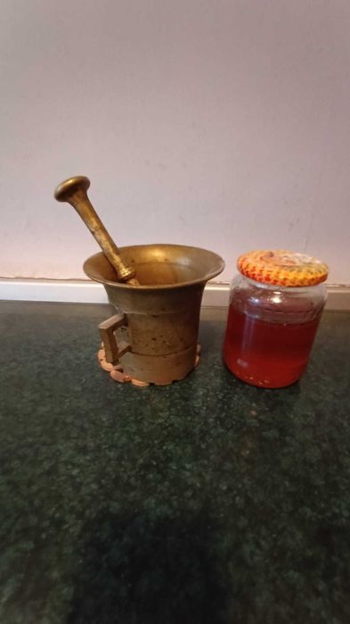 Mojar cu pistil din alama (1 sau 2 buc) Bucuresti, sect 2