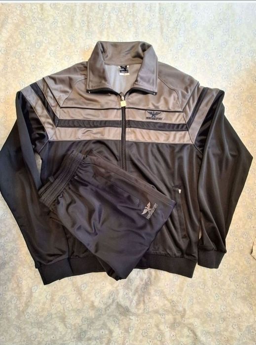 Спортивный костюм  фирмы " монтана " Лихие 90 -х