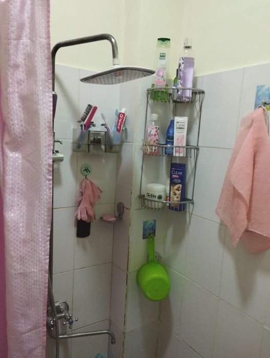 Продаю однокомнатный небольшой дом В Яшнобадском районе.