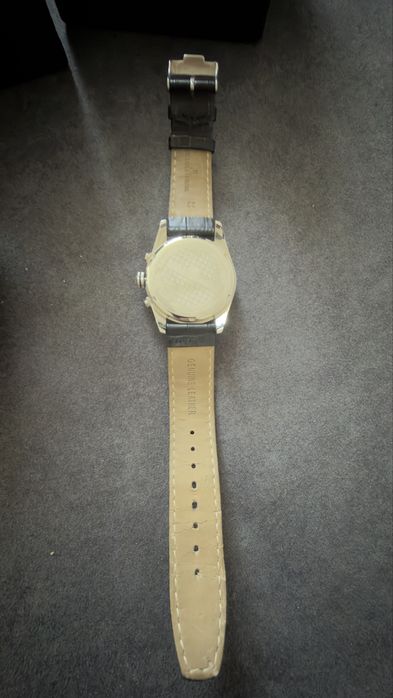 Часы jacques lemans