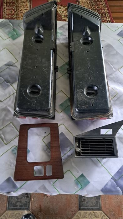 Фонари Зад Мерс.190..