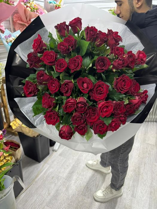 Розы от производителя.