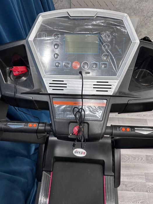 Электрическая беговая дорожка