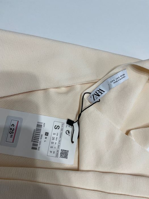 Рокля под коляното Zara