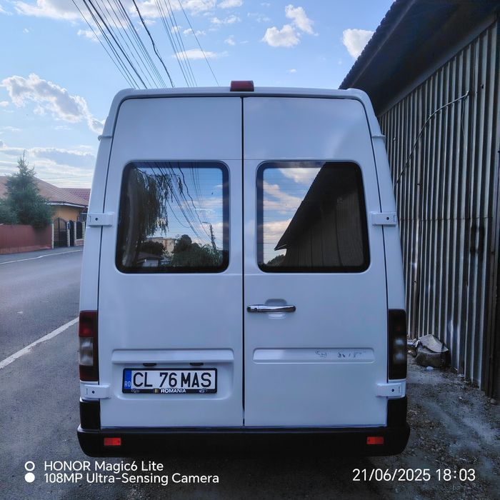 Vând sprinter 8+1