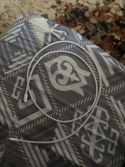 Продам айфон 15 про макс 390к